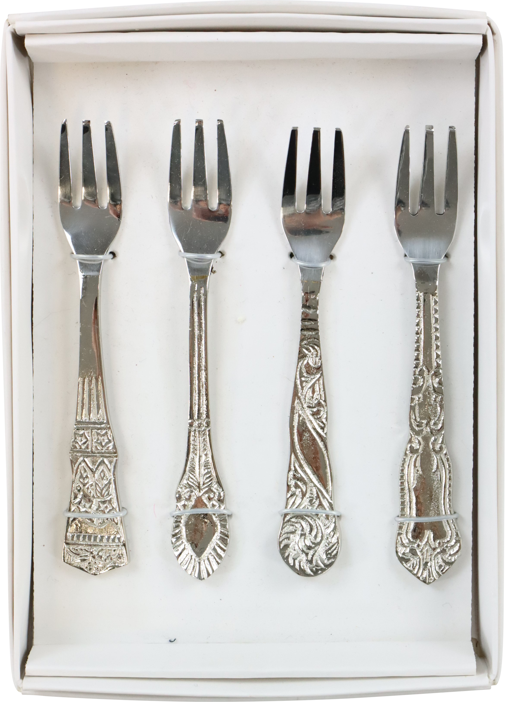 2768 FOURCHETTES VICTORIA  4P