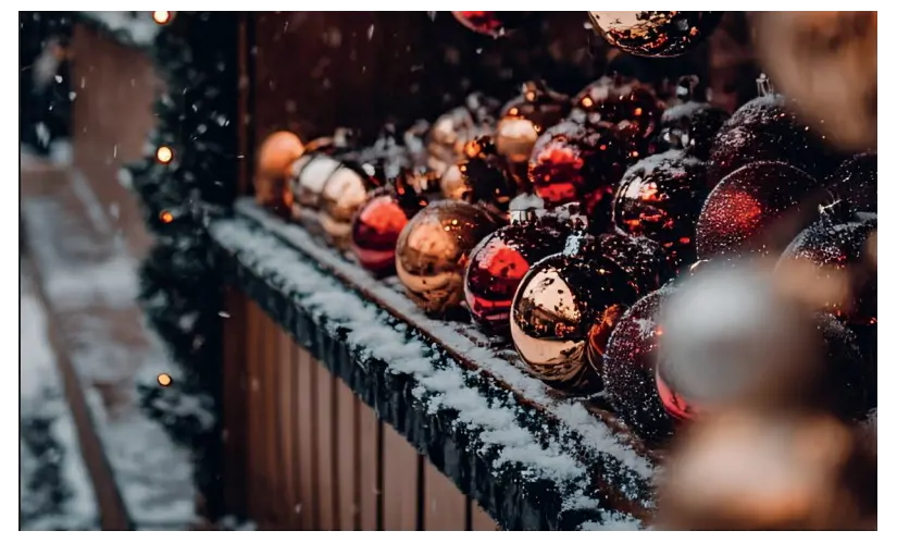 Festive Ornaments & Crystal Bubbles
